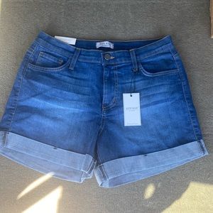 Brand new Judy Blue midi shorts